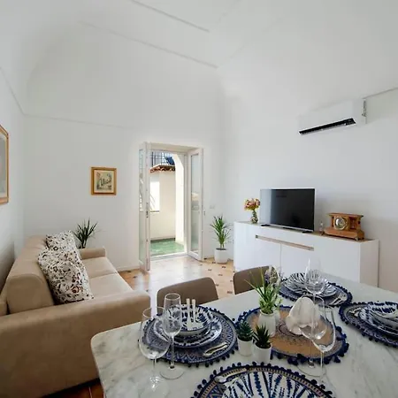 Apartment Paradise, In The Heart Of Praiano *